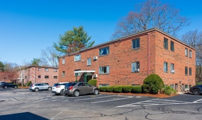 Building Photo - 73 Nicholas Rd