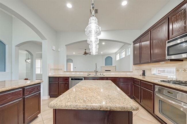 Building Photo - 24922 Florina Ranch Dr