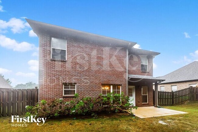 Building Photo - 256 Kingston Cir