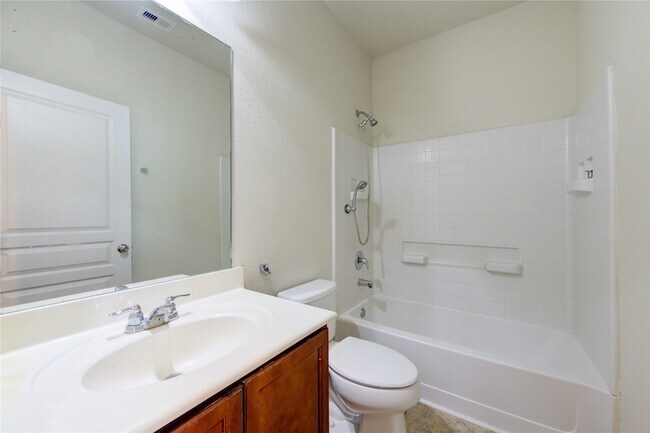 Building Photo - 5318 Hickory Harvest Dr