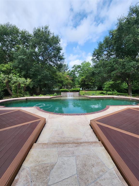 Building Photo - 8440 Majestic Lake Ct