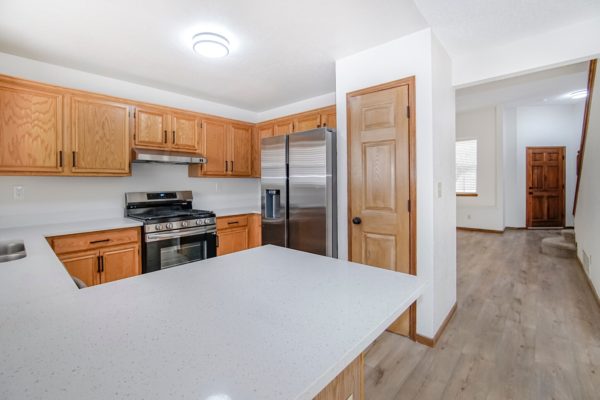 Building Photo - 929 Totonaca Ln