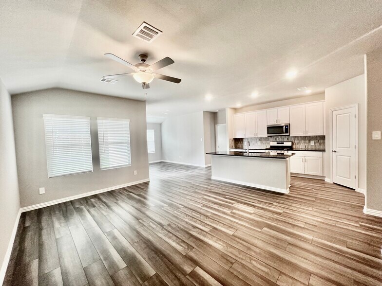 Building Photo - 2378 Aspen Hl Dr