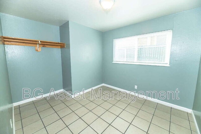 Building Photo - 1529 23rd St