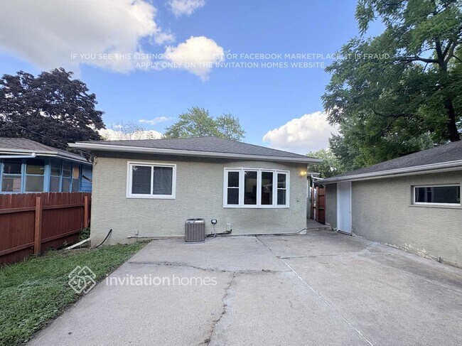 Building Photo - 4219 Georgia Ave N