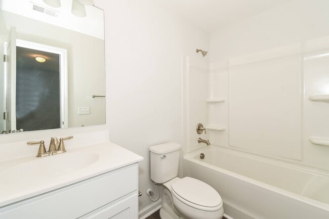 Floorplan - Quinn Residences at Drayton Park - Savannah Quarters