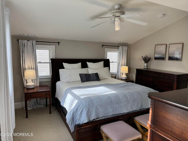 Building Photo - 333 Woodland Ave