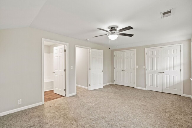 Building Photo - 3302 Possum Trot Rd