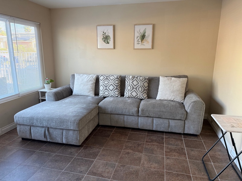 Building Photo - 9645 St George St