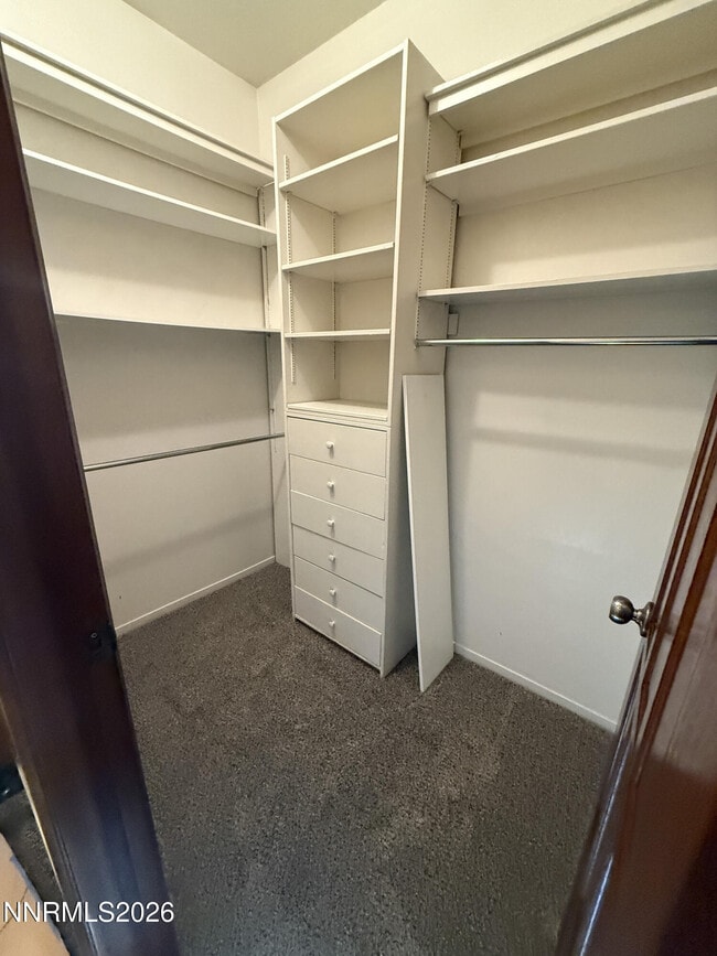 Building Photo - 4011 Bluegrass Ct