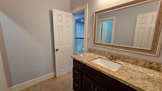 Building Photo - 3715 Aldridge Dr