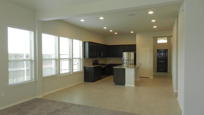 Building Photo - 12012 Reindeer Dr