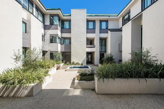 Building Photo - Deanvila