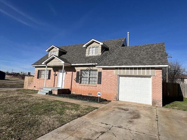 Building Photo - 701 NE 81st St