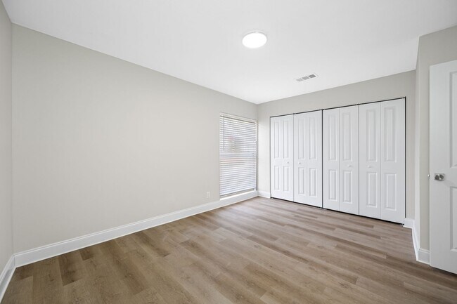 Building Photo - Davis Islands! RARE 3/2 FRESHLY RENOVATED,...