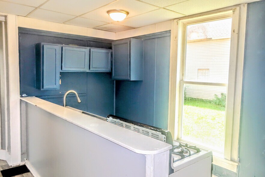 Building Photo - 306 E North St