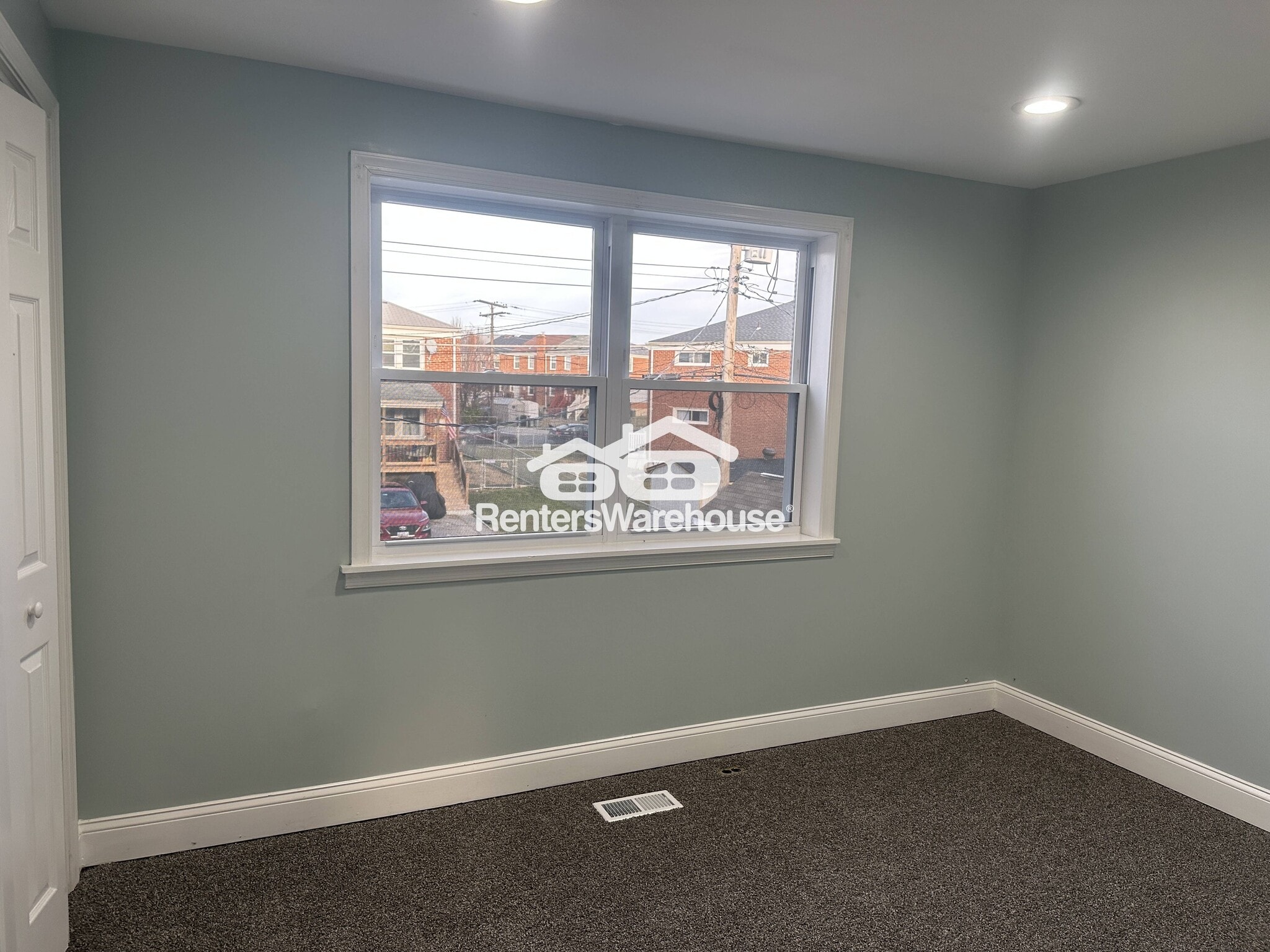 Building Photo - 4045 St Monica Dr