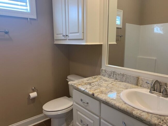 Building Photo - Beautiful Home Available in Providence of Madison County!