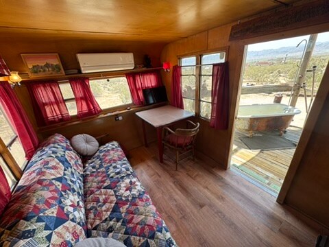 Building Photo - 888 Joshua Tree