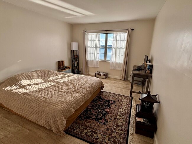 Building Photo - 1501 SW 134th Way