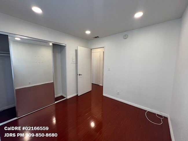 Building Photo - Price Lowered! Second Floor Ontario 2 Bedr...