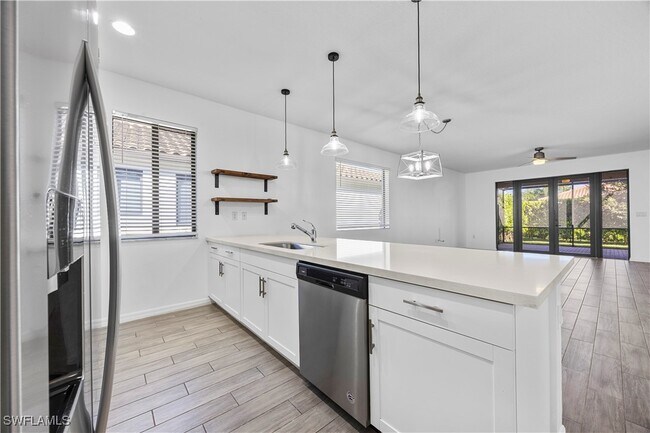 Building Photo - 5037 Arancia Ln