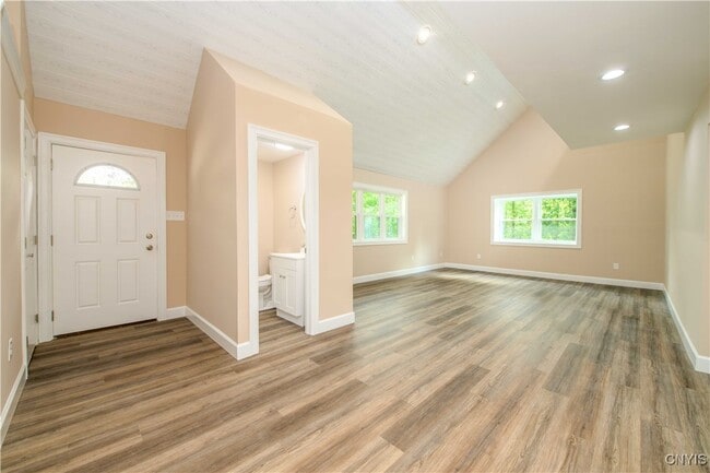 Building Photo - 141 Engles Rd