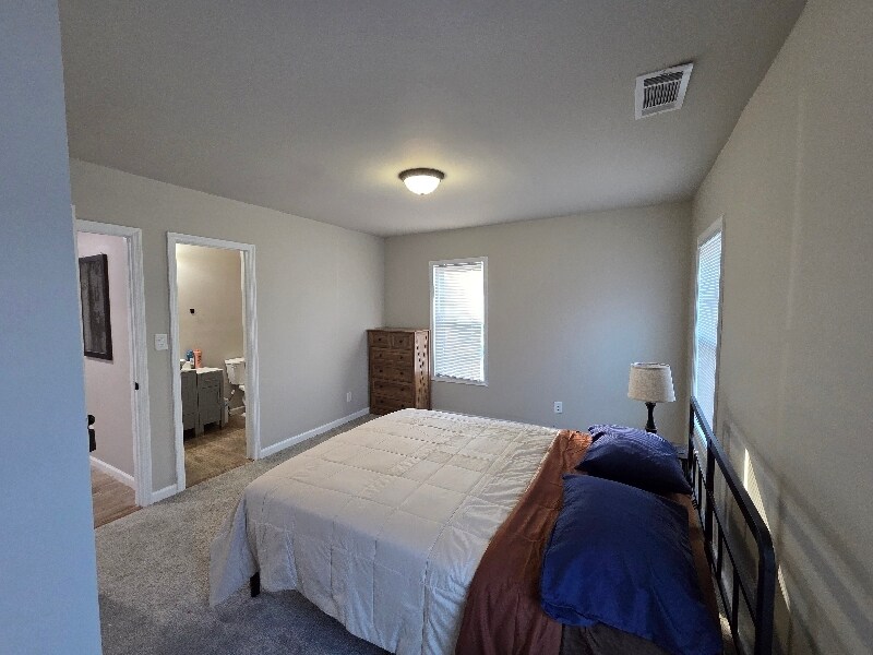 Building Photo - 2793 Suwanee Ave