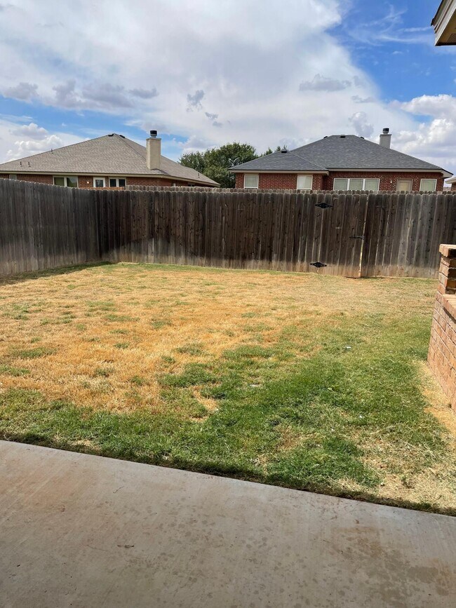 Building Photo - 2506 112th St