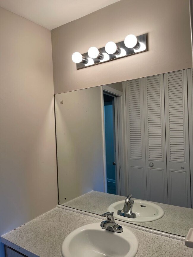 Building Photo - Coming Soon! 5 Bedroom + 3 Bath w/a large front and back yard!