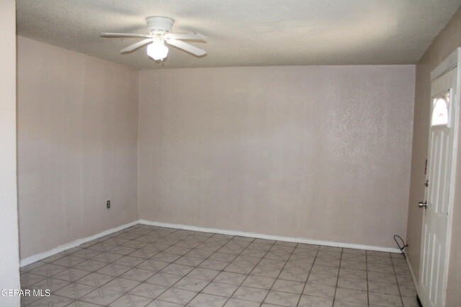 Building Photo - 1368 Reid Rd