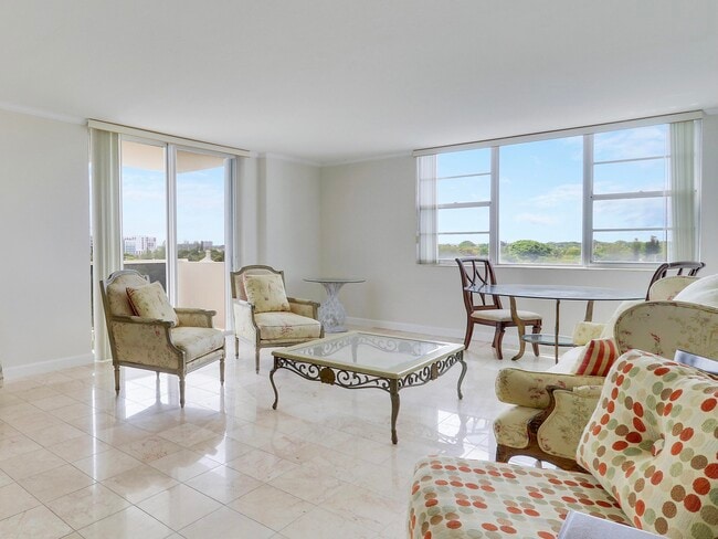 Building Photo - 2800 N Flagler Dr