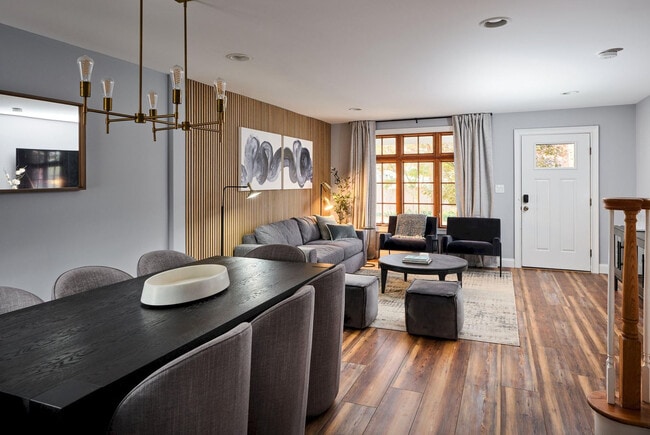 Building Photo - 9 Arnett Ave