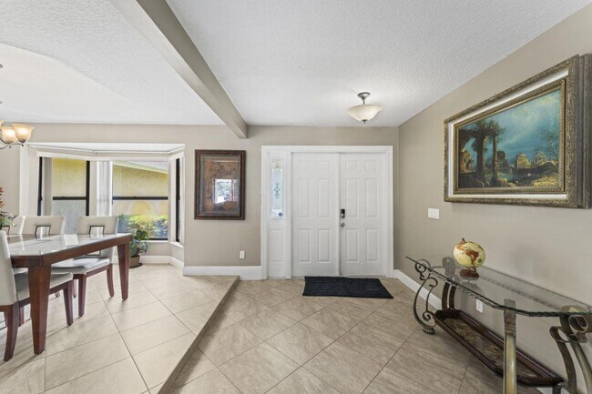 Building Photo - 13679 Callington Dr