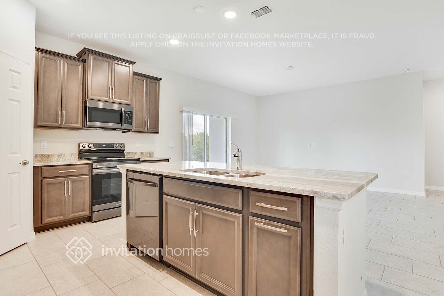Building Photo - 5625 Beggs Rd