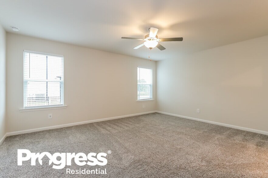 Building Photo - 1672 Villageside Ct