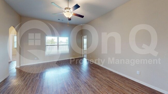Building Photo - 705 Juneberry Dr