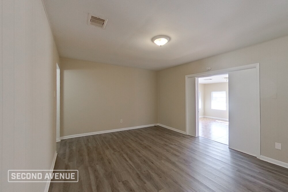 Building Photo - 1495 W Gulf Bank Rd