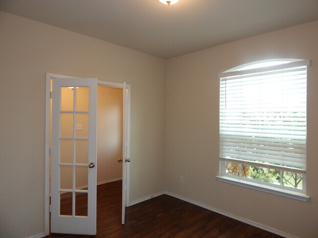 Building Photo - 9604 Glynhill Ct