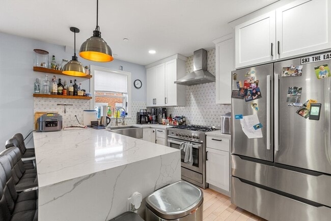 Building Photo - 32 Cameron Ave