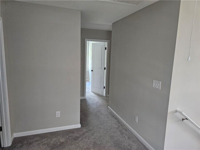 Building Photo - 96 Seed Ln