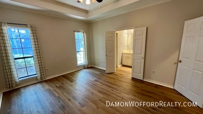 Building Photo - 135 Sunnycrest Dr