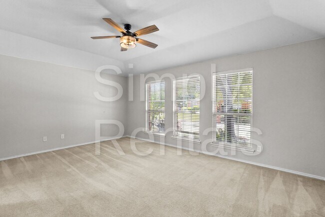 Building Photo - 2630 Massey Ln