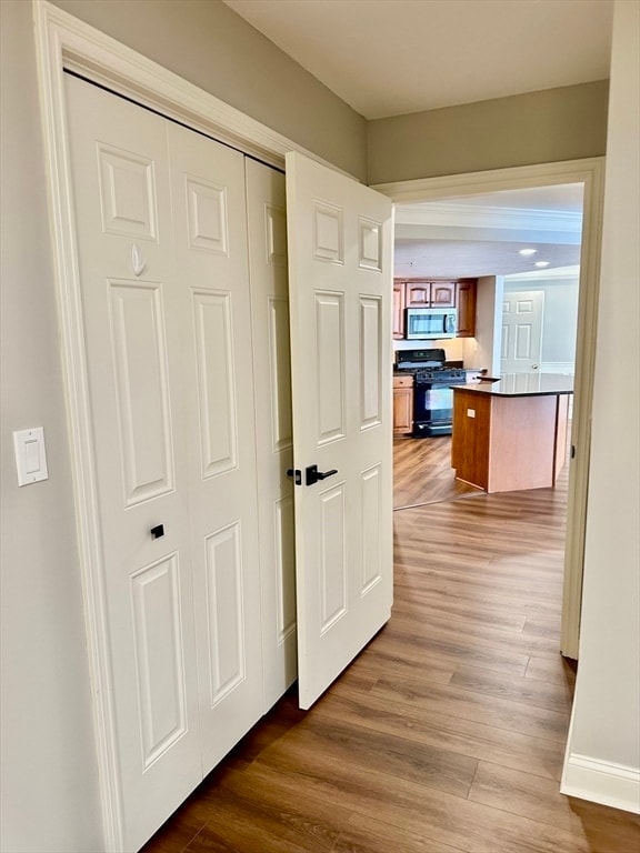 Building Photo - 5 Mission