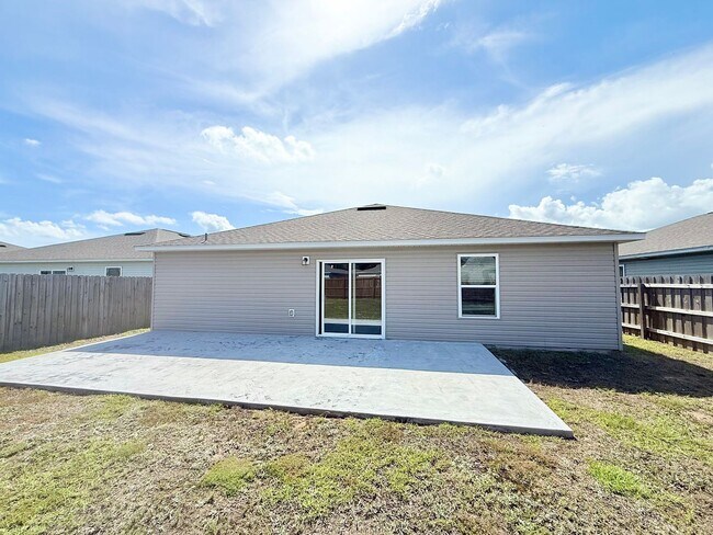 Building Photo - 4378 Jitterbug St
