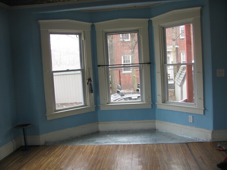 Building Photo - 2 Appian Way