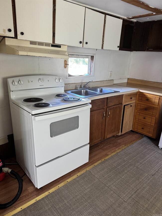 Primary Photo - 9931 Jacksonville-Cato Rd