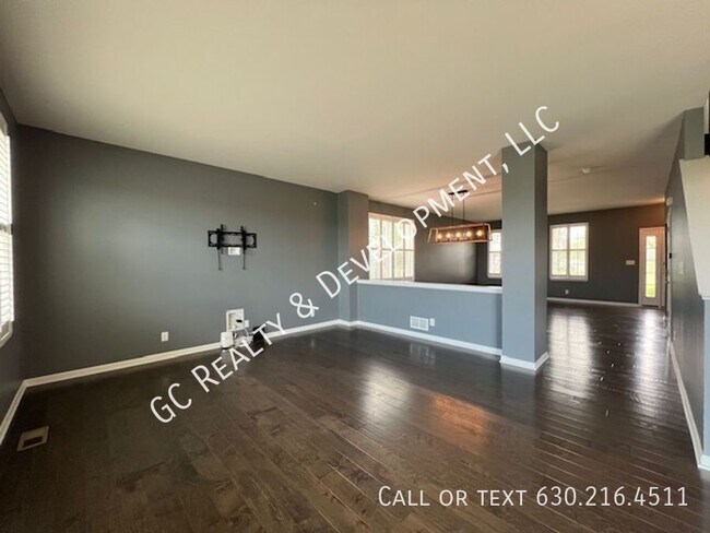 Building Photo - 846 Harwood Ave