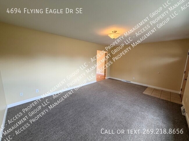 Building Photo - 4694 Flying Eagle Dr SE