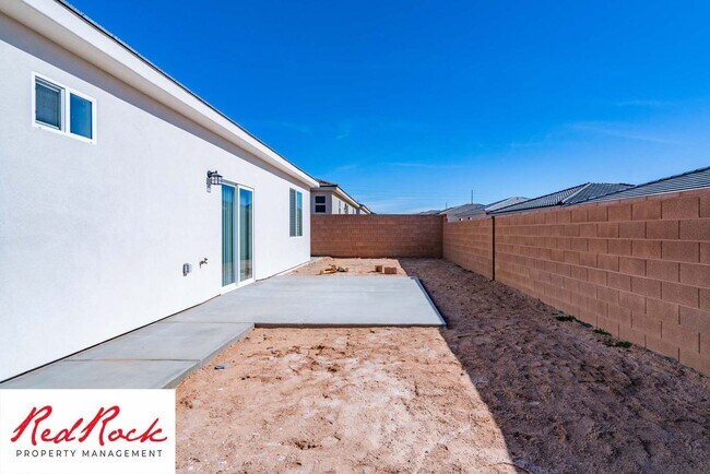 Building Photo - Single Family Home in Hurricane with an attached Casita!